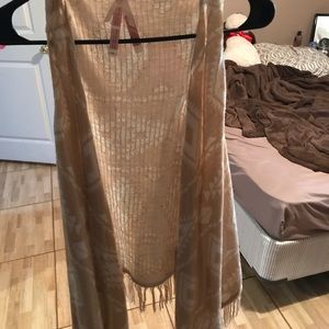 Tribal cardigan that’s fringed